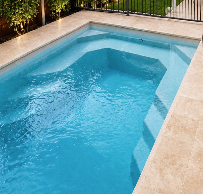 Plunge fibreglass pool