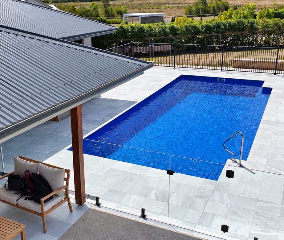 Sapphire 10m fibreglass pool project